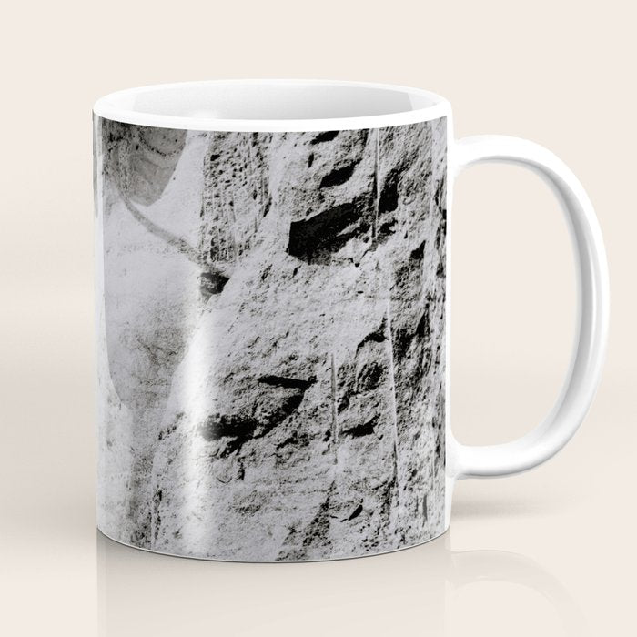Workmen on face of George Washington, Mount Rushmore, South Dakota black and white photograph Coffee Mug Gallery Image 1