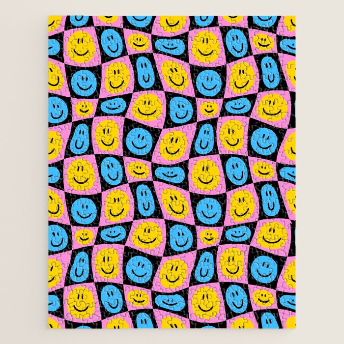 Retro happy smiling face checkered pattern Jigsaw Puzzle Gallery Image 1