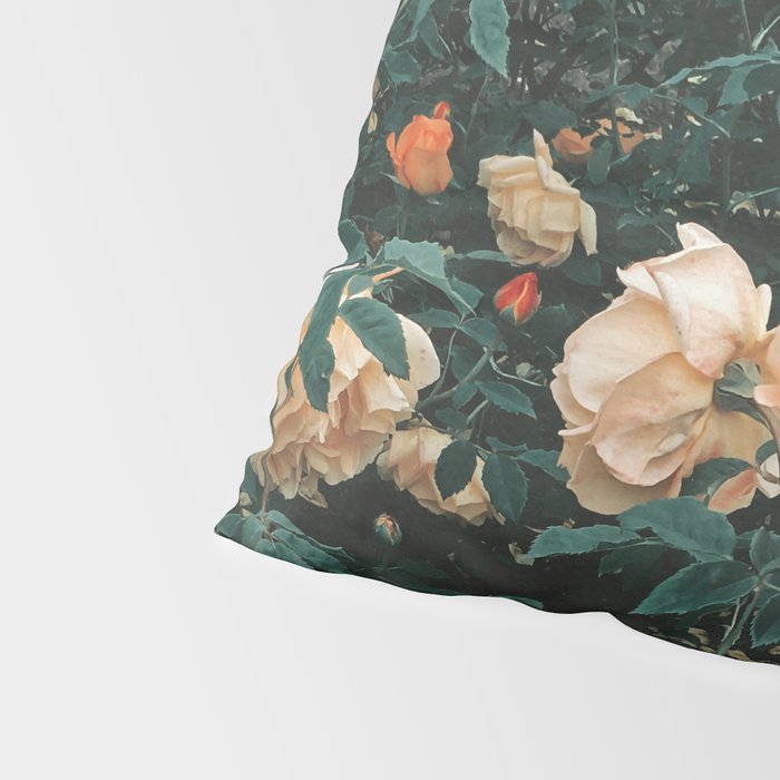 Forest of Roses Pillow Sham Gallery Image 4