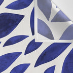Diamond Leaves â Navy Wall Tapestry Gallery Image 3