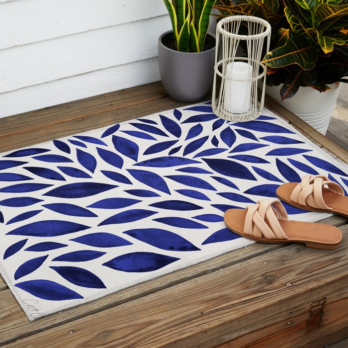Diamond Leaves â Navy Outdoor Rug Gallery Image 2