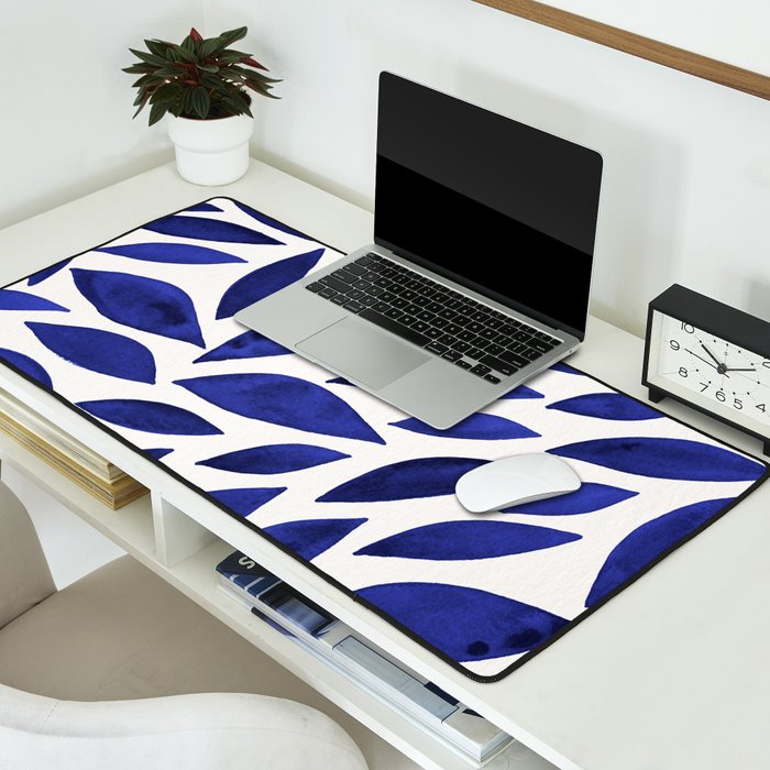 Diamond Leaves â Navy Desk Mat Gallery Image 2