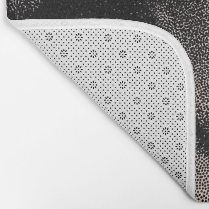 Grained - NOODDOOD Painting Bath Mat Gallery Image 2
