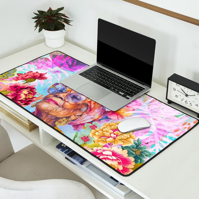 Pura Vida Ageless Fashionista Icon Desk Mat Gallery Image 2