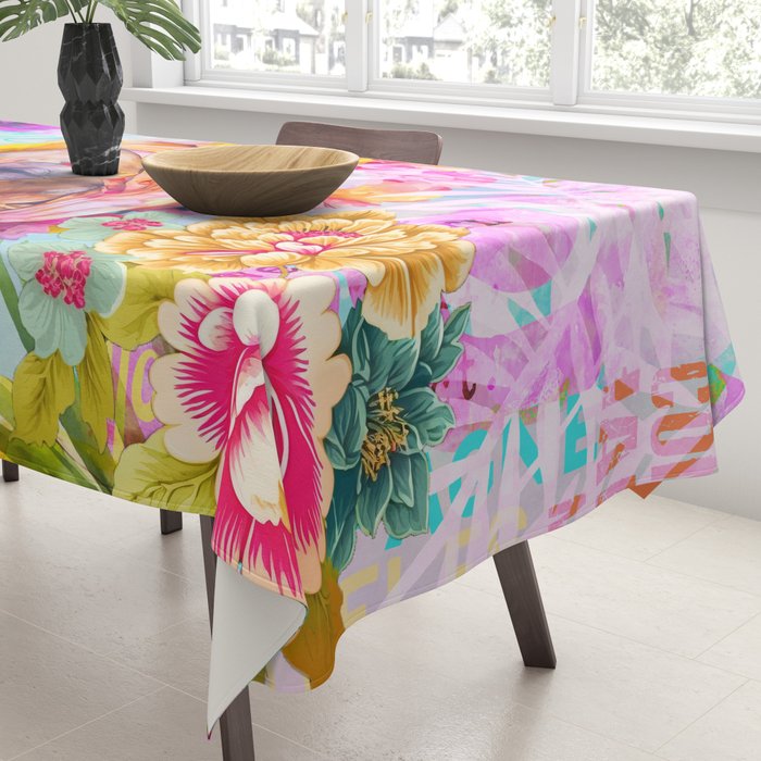 Pura Vida Ageless Fashionista Icon Tablecloth Gallery Image 3