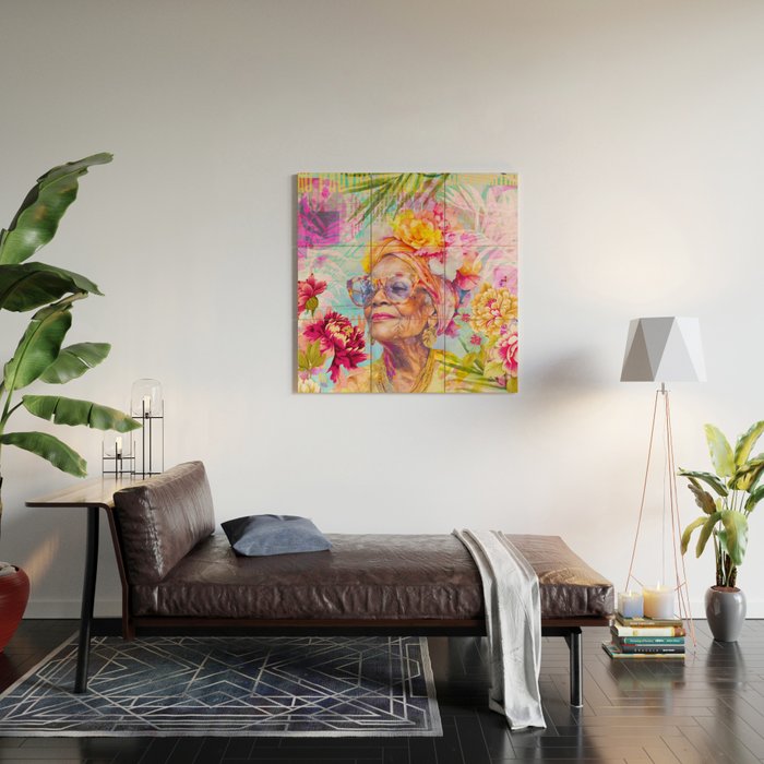 Pura Vida Ageless Fashionista Icon Wood Wall Art Gallery Image 2