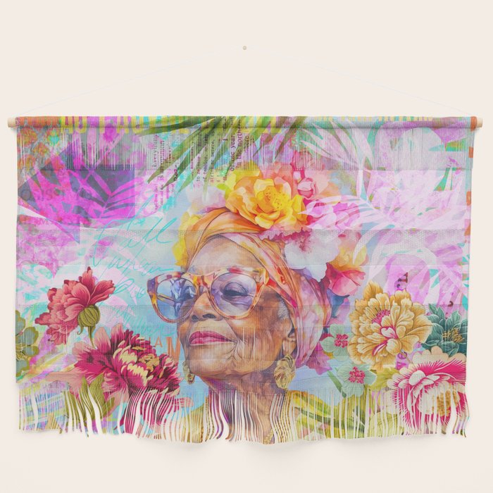Pura Vida Ageless Fashionista Icon Wall Hanging Gallery Image 1