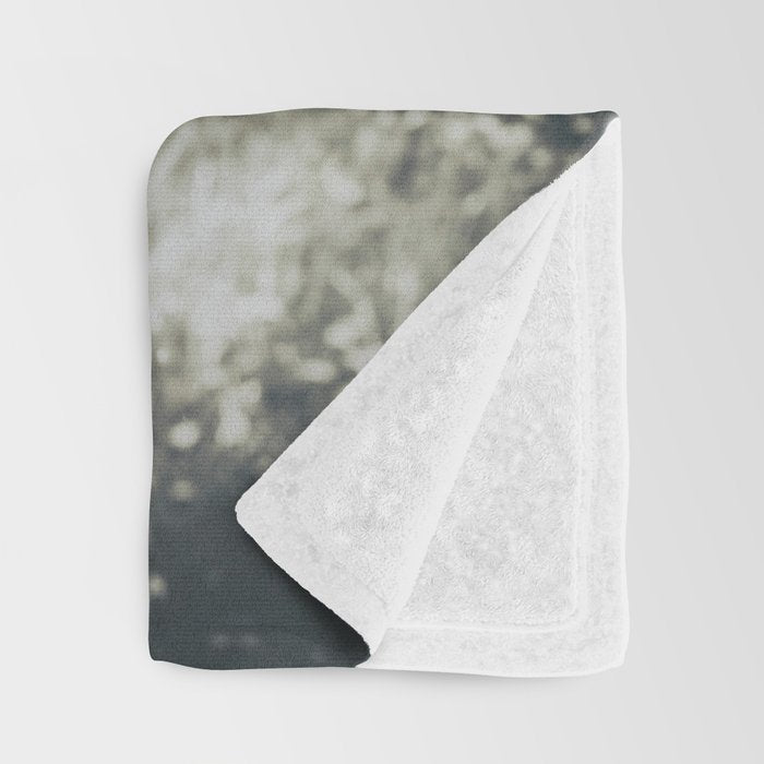 Encounter Throw Blanket Gallery Image 3