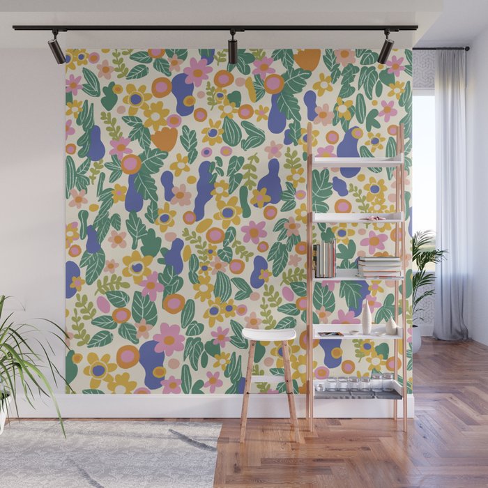Evelyn floral pattern Wall Mural Gallery Image 1