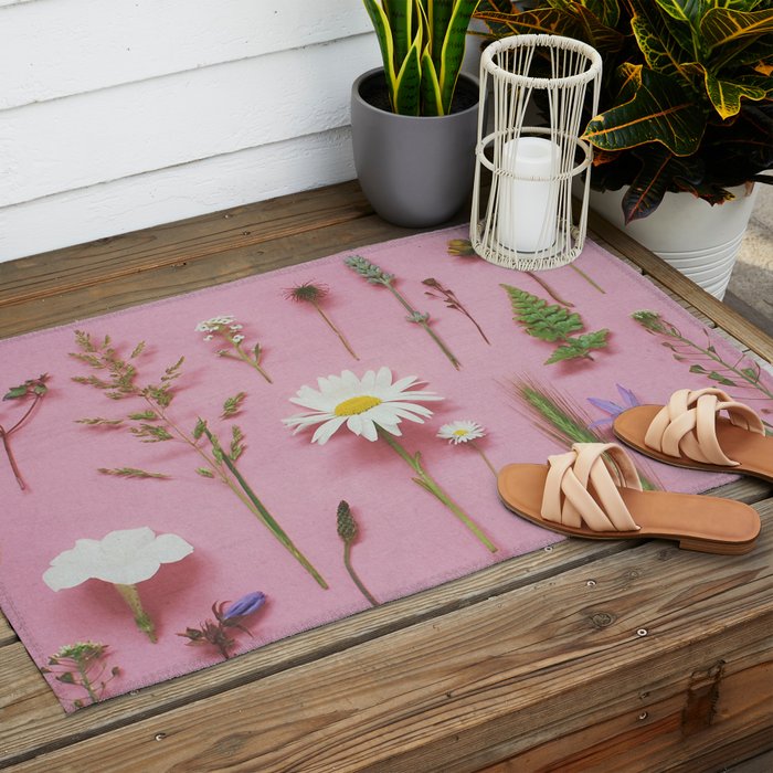 Wild Flowers Outdoor Rug Gallery Image 2