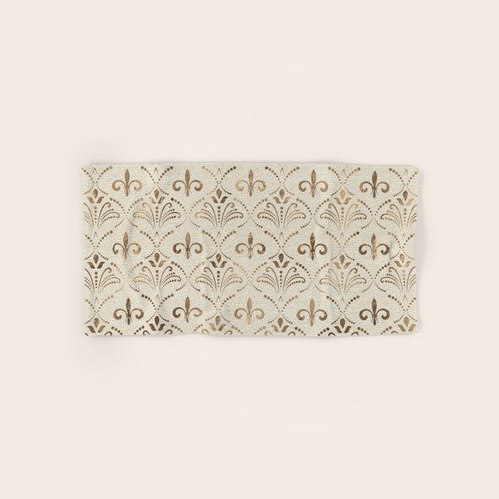 Elegant Fleur-de-lis pattern - pastel gold Towels Gallery Image 1