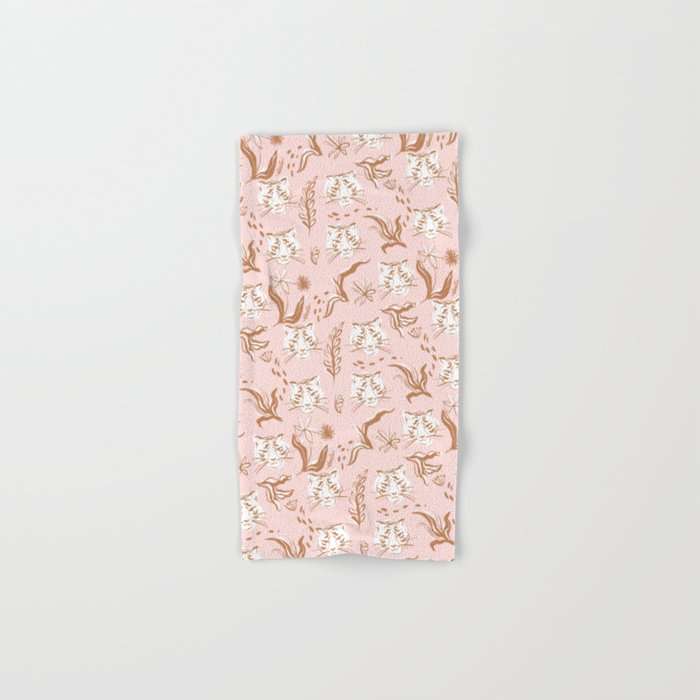 Pink Abstract Tiger Pattern Bath Towel Gallery Image 1