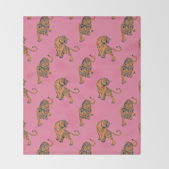 tiger print pink Throw Blanket Gallery Image 2
