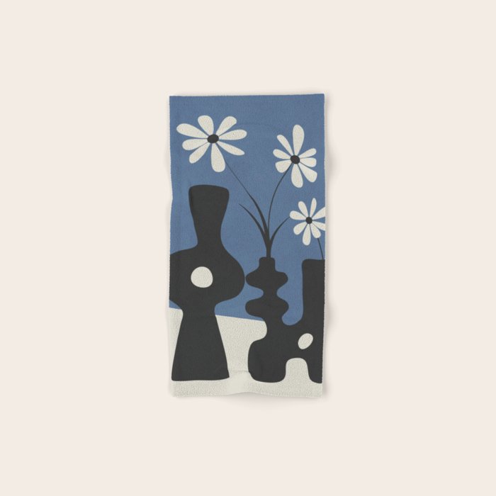 Minimalist Atmosphere 3 Bath Towel Gallery Image 1
