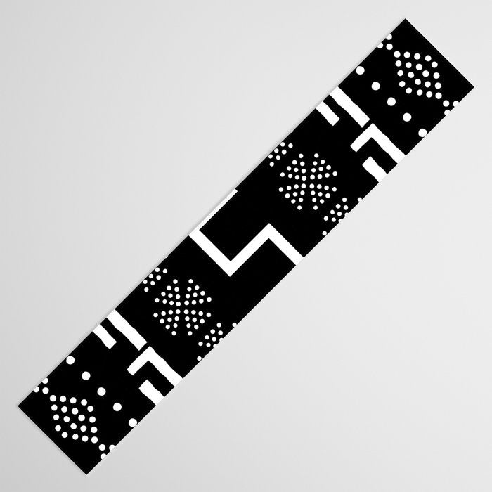 Abstract Black and White African Mud Cloth Design Table Runner Gallery Image 3