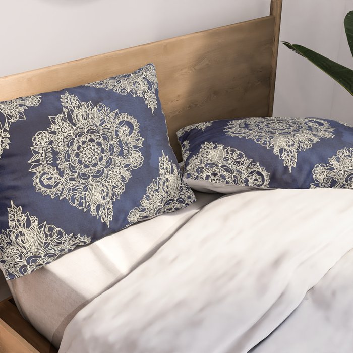 Cream Floral Moroccan Pattern on Deep Indigo Ink Pillow Sham Gallery Image 2