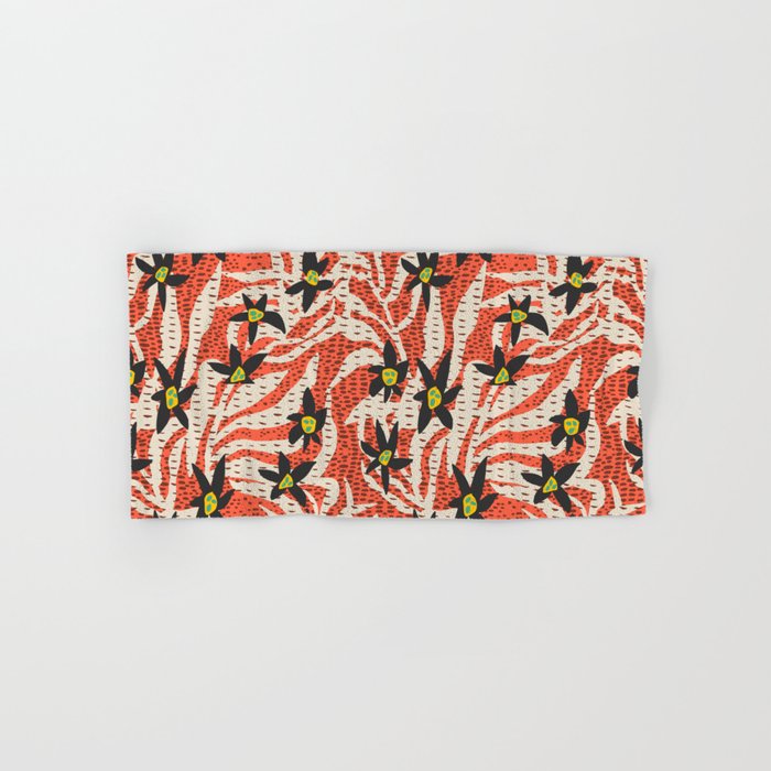 BAZAAR MAXIMA WILD Bath Towel Gallery Image 1