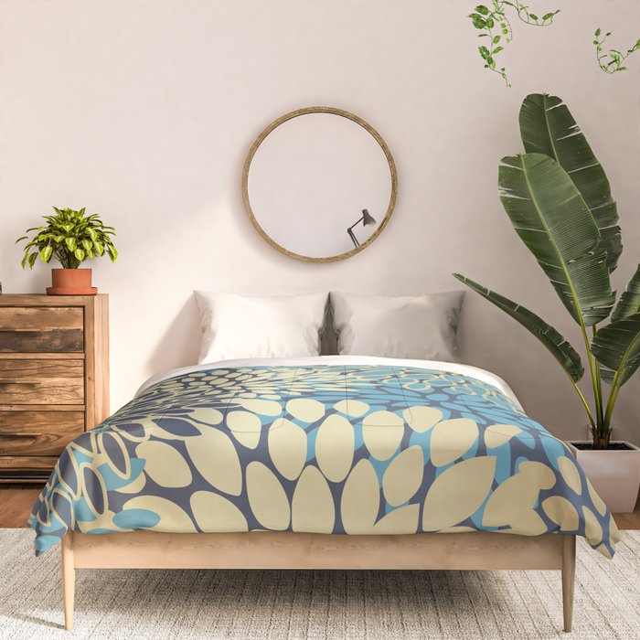Christmas, Flower Garden, Gold and Blue, Floral Prints Comforter Gallery Image 3