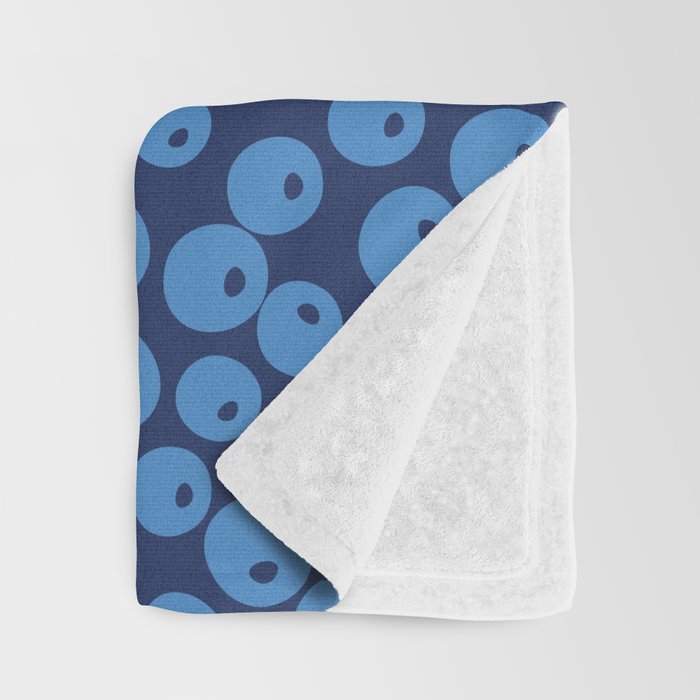 Blueberries pattern Throw Blanket Gallery Image 3