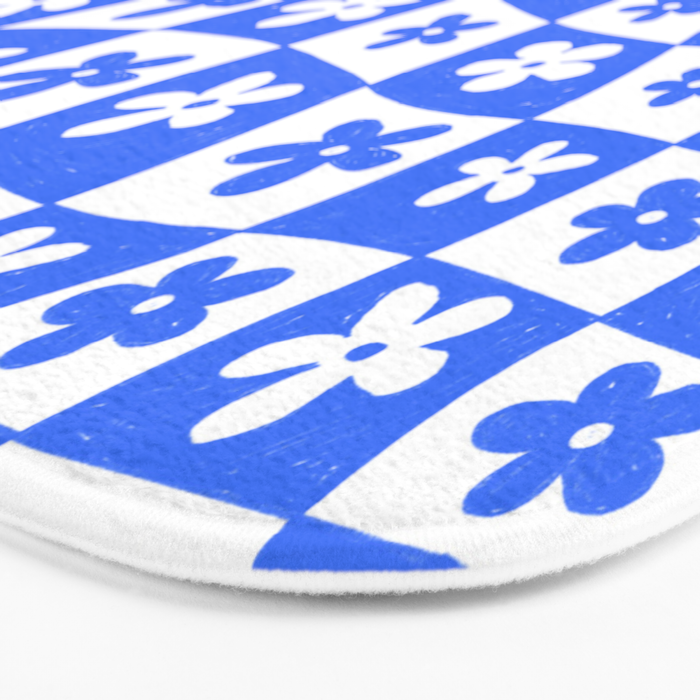 Retro Blue Daisy Checkerboard  Bath Mat Gallery Image 3