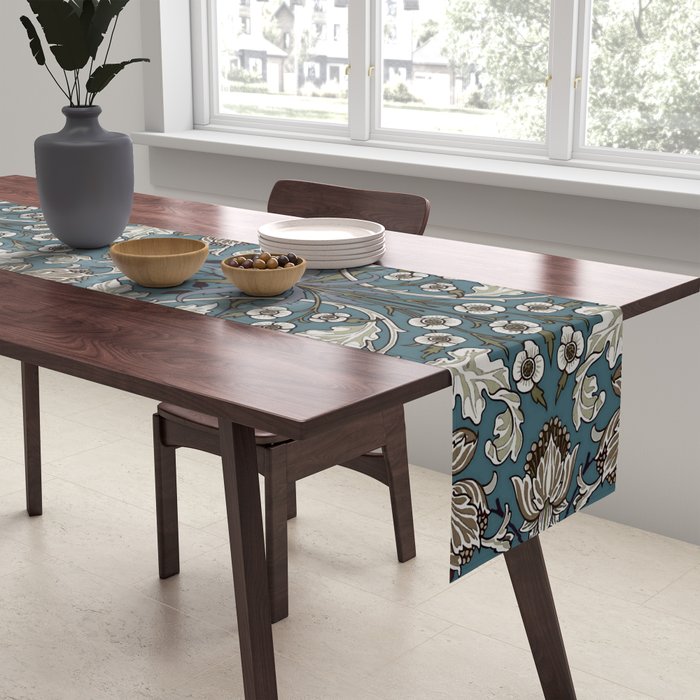 William Morris "Hyacinth" 3. Table Runner Gallery Image 2