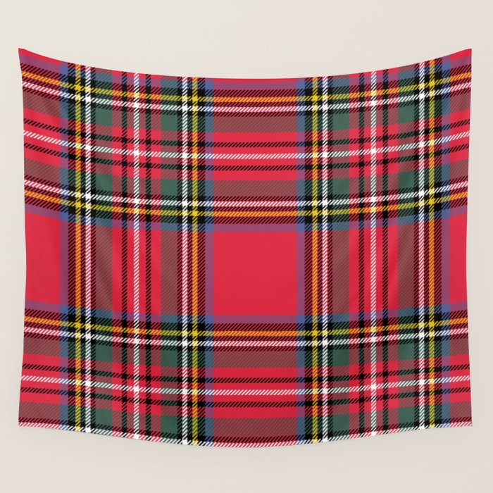 Red & Green Tartan Pattern Wall Tapestry Gallery Image 4