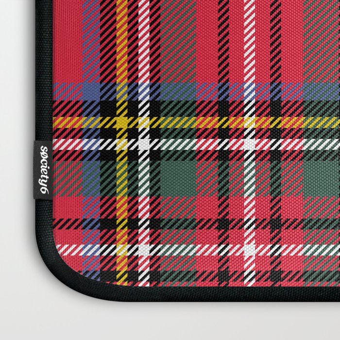 Red & Green Tartan Pattern Laptop Sleeve Gallery Image 3