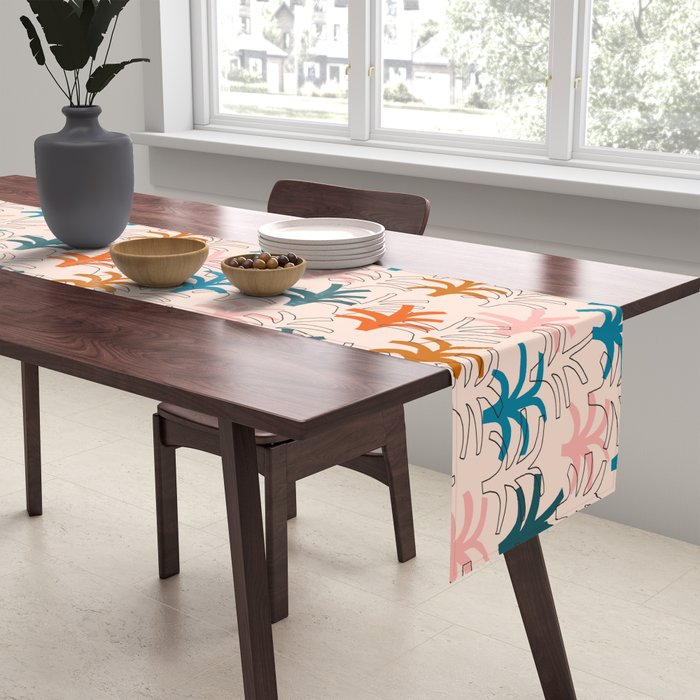 Palm grove Table Runner Gallery Image 2