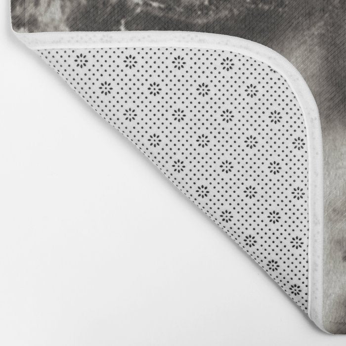 The sound of waves ... Bath Mat Gallery Image 2