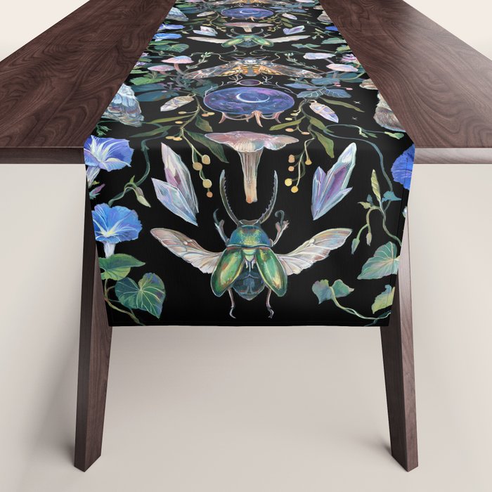 Crystal Ball Table Runner Gallery Image 1