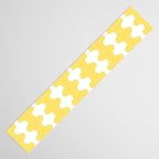 Vertical Stripes Yellow and White Ogee A-Go-Go Pop Pattern Table Runner Gallery Image 3