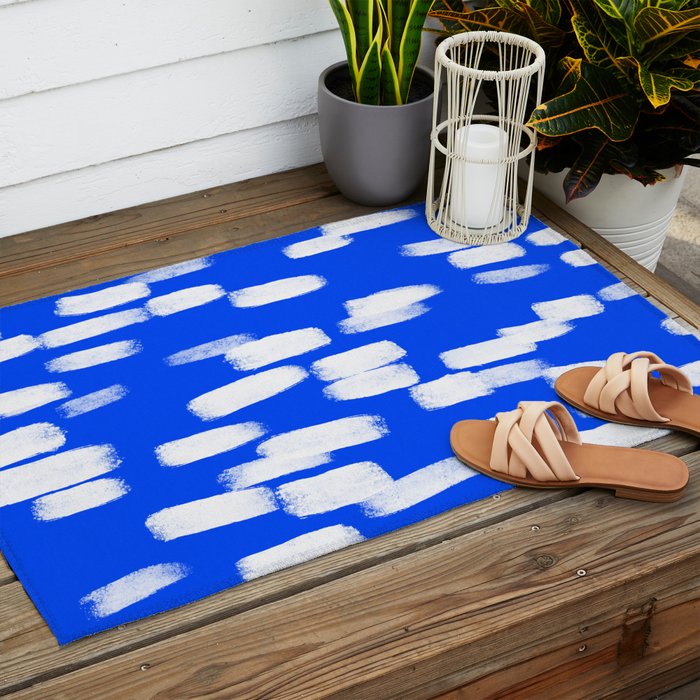 Cobalt Blue and White Brush Stroke Spots Outdoor Rug Gallery Image 2