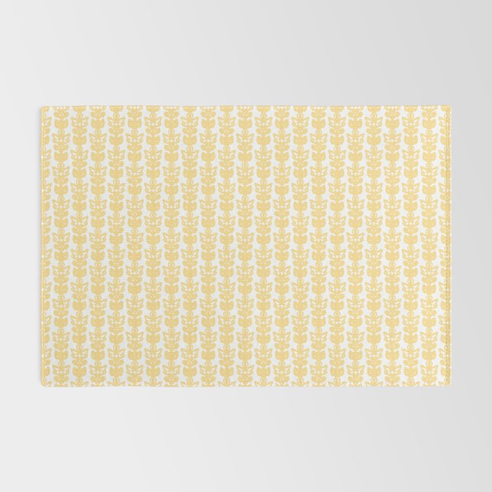English Country Cottage Petite Willoughby Pattern in Warm Butter Yellow Rug Gallery Image 2