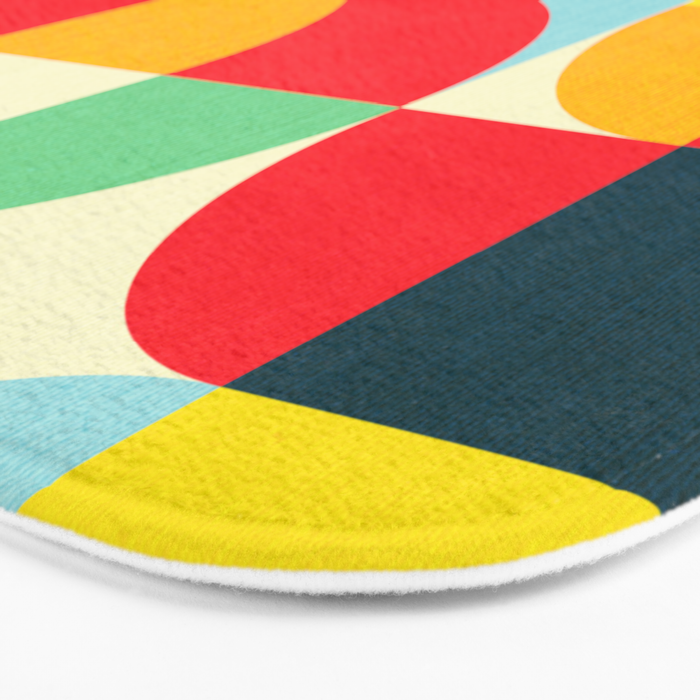 Mid Century Bauhaus Geometric Pattern Bath Mat Gallery Image 3
