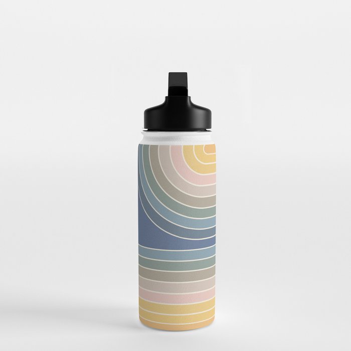 Gradient Curvature IV Water Bottle Gallery Image 3