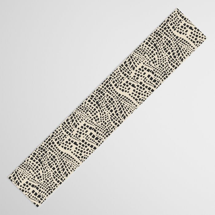 BAZAAR MAXIMA SPOTS Table Runner Gallery Image 3