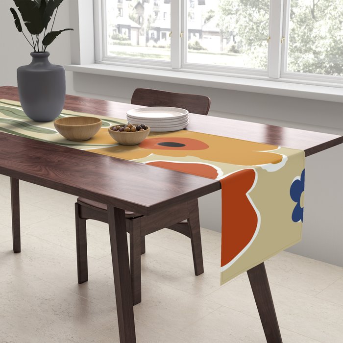 Classic Color Bloom Table Runner Gallery Image 2