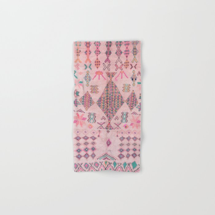 Traditional Moroccan Berber Style Design D1 Bath Towel Gallery Image 1