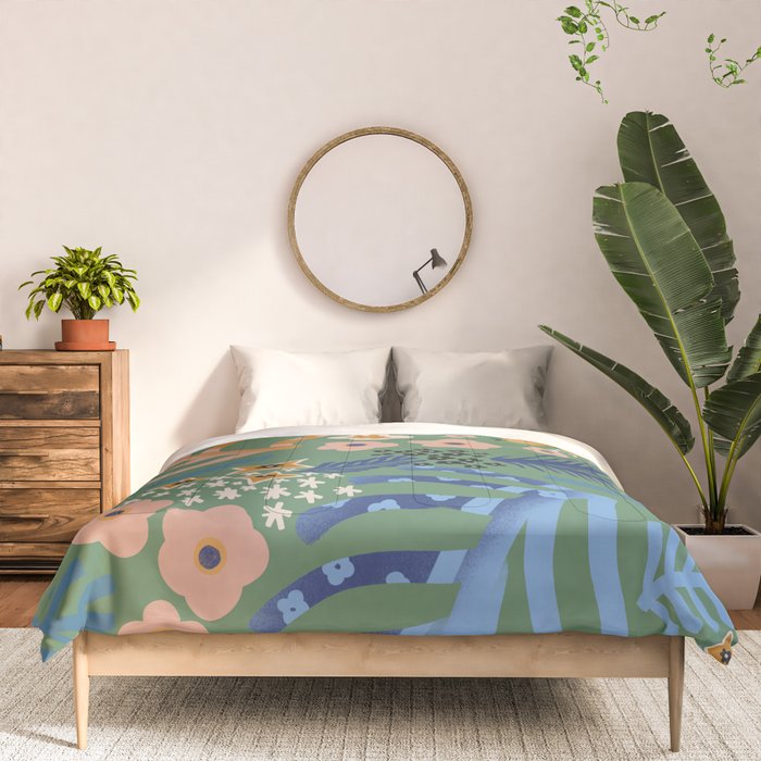 Flowersâ whisper  Comforter Gallery Image 3