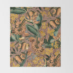 Banana and Leaf Pattern Throw Blanket Gallery Image 2