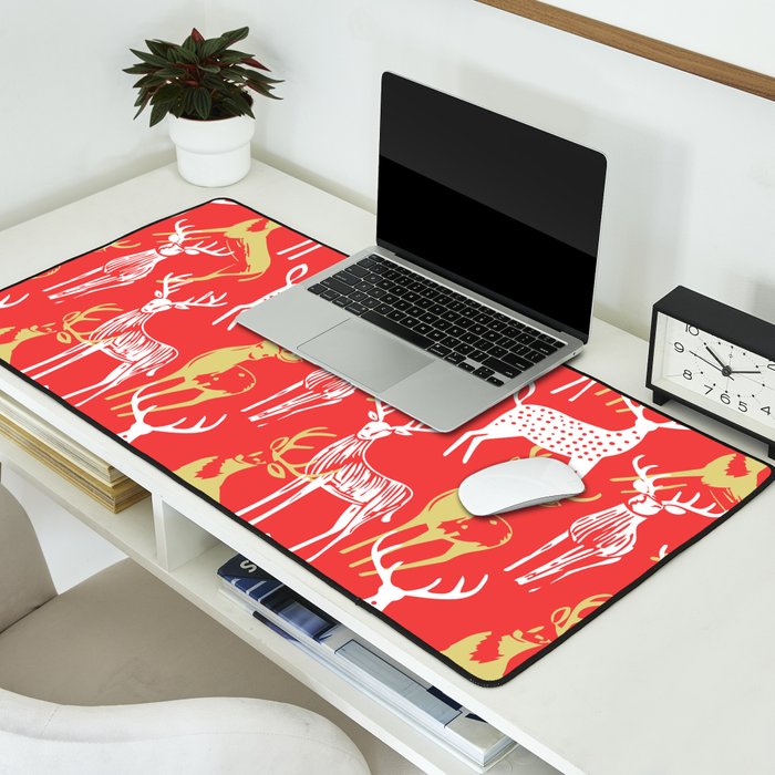 Red christmas reindeer animal pattern Desk Mat Gallery Image 2