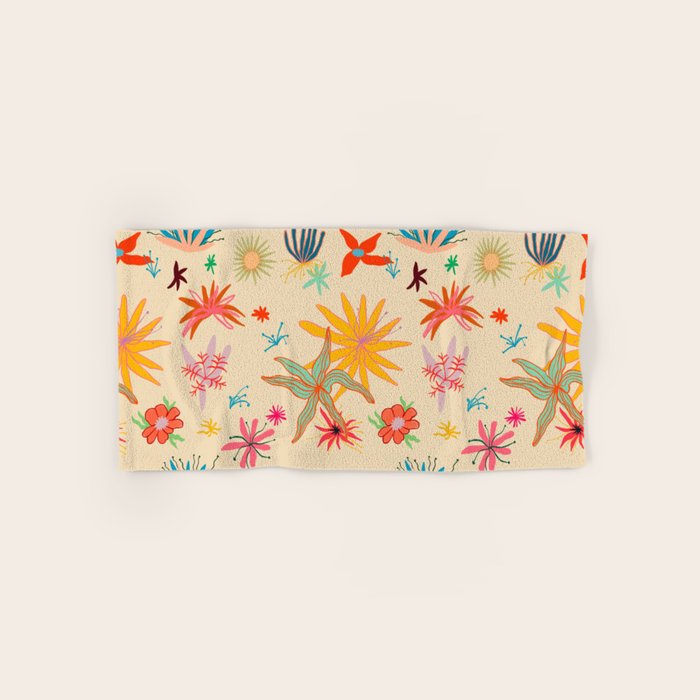 WEIRD FLOWERS Bath Towel Gallery Image 1