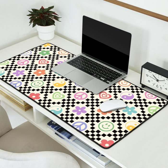 Retro Colorful Nostalgia Double Checker Desk Mat Gallery Image 2