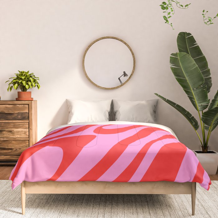 Preppy Pink and Red Retro Abstract Wavy Loops Pop Pattern Comforter Gallery Image 3