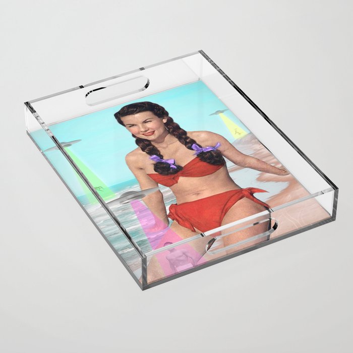 Abductions on the Beach Acrylic Tray Gallery Image 1