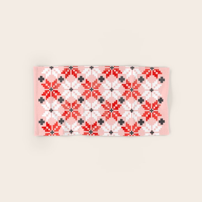 Christmas Quilt - pattern no2 Bath Towel Gallery Image 1