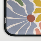 Big Groovy Flower - Vintage Laptop Sleeve Gallery Image 3