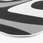 Mid-Century Modern Piquet Minimalist Abstract Pattern in Gray Bath Mat Gallery Image 3