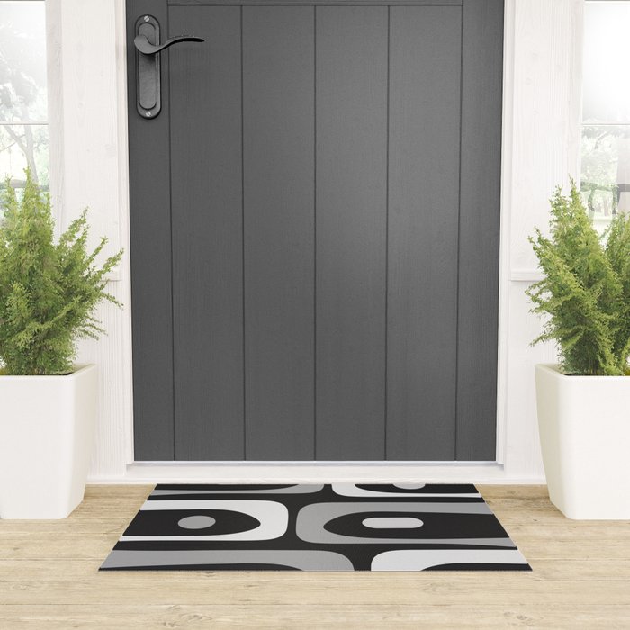 Mid-Century Modern Piquet Minimalist Abstract Pattern in Gray Welcome Mat Gallery Image 3