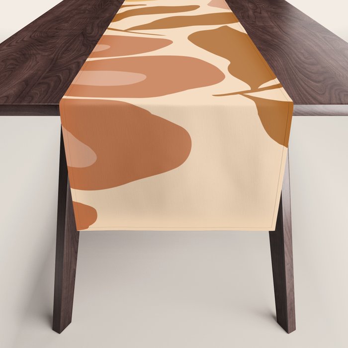 Earthy Elegance Table Runner Gallery Image 1
